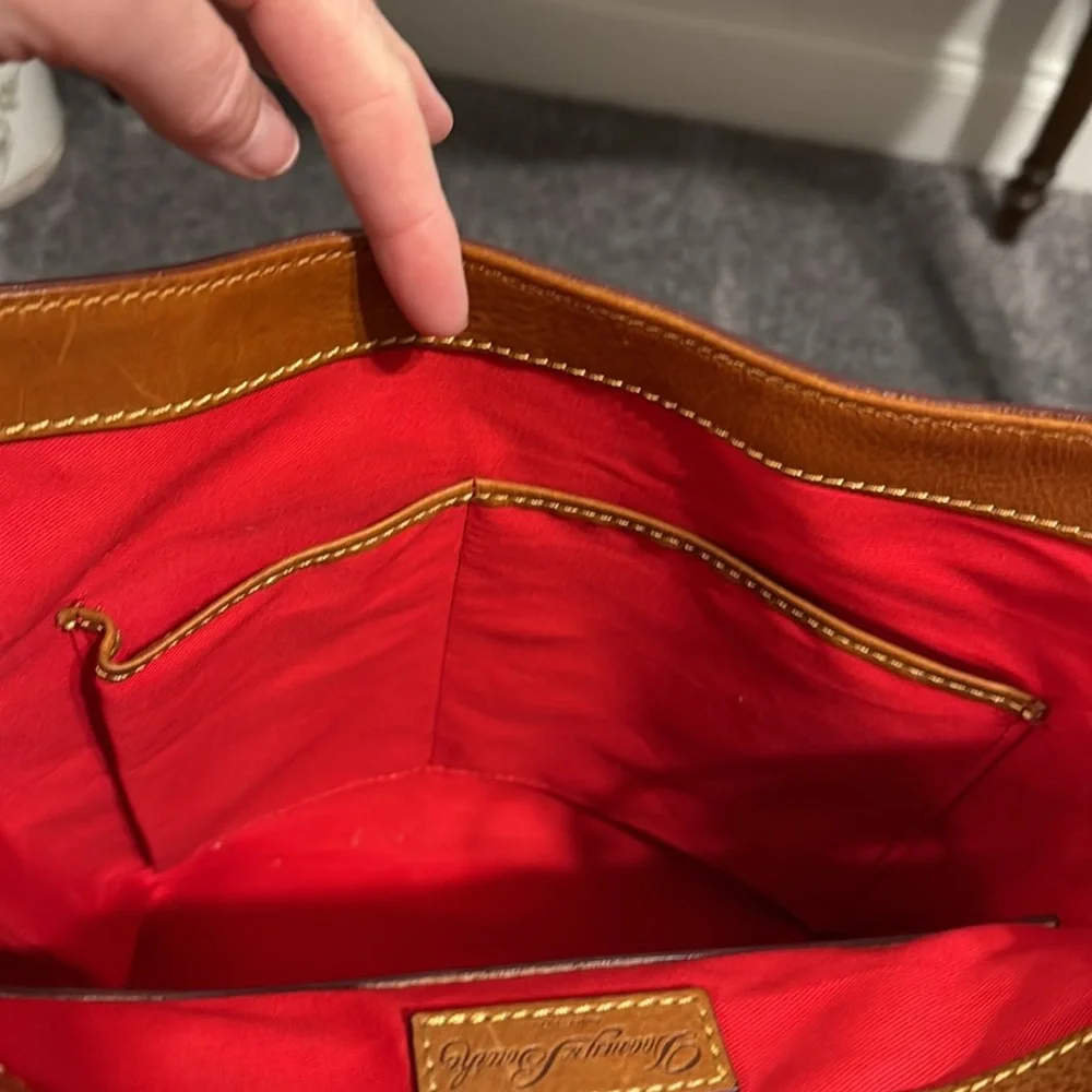 Dooney and Bourke Disney Passport Hobo Satchel - Rare find - Picture 11 of 11